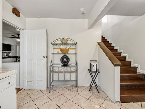 2027 W 93rd, Los Angeles CA 90047