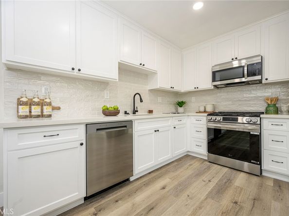 2200 S Alma Street, San Pedro CA 90731