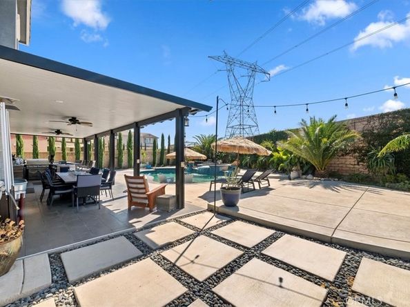 15239 Wren Street, Fontana CA 92336