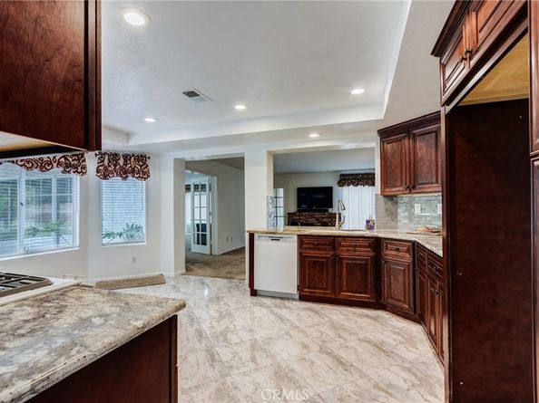 617 Calle Santa Barbara, San Dimas CA 91773