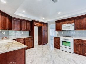 617 Calle Santa Barbara, San Dimas CA 91773