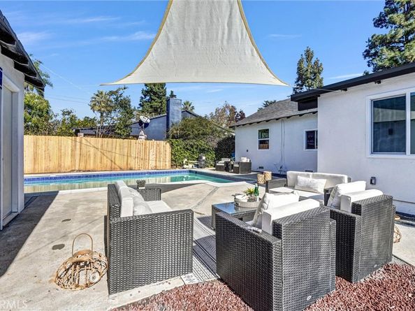 10505 Halbrent, San Fernando CA 91345