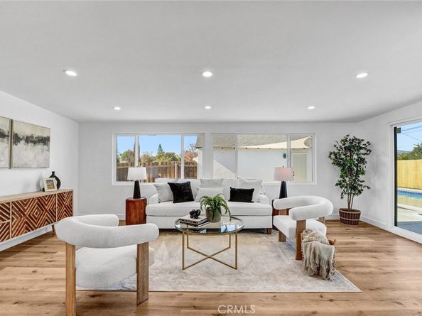 10505 Halbrent, San Fernando CA 91345