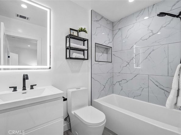 10505 Halbrent, San Fernando CA 91345