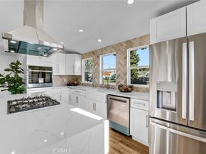 10505 Halbrent, San Fernando CA 91345