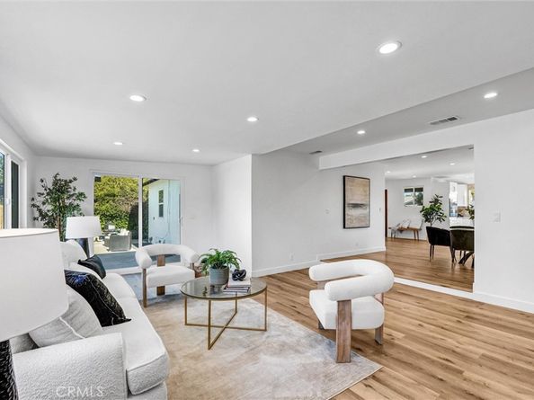 10505 Halbrent, San Fernando CA 91345