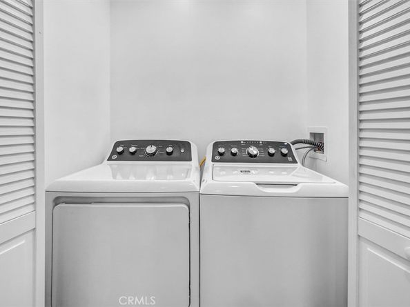 10505 Halbrent, San Fernando CA 91345