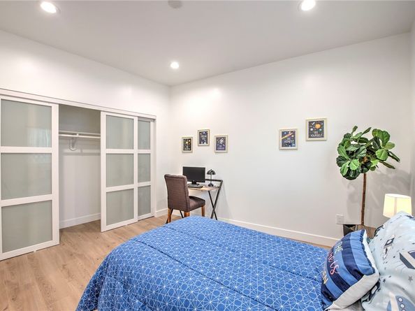 5160 Oakland, Los Angeles CA 90032