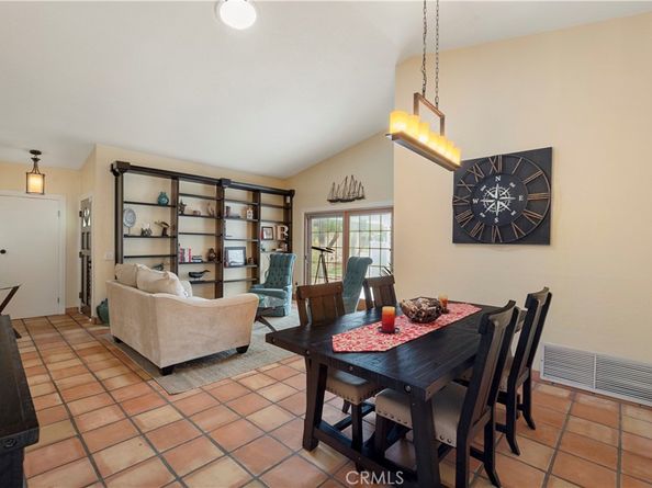 2537 Fulton, La Verne CA 91750