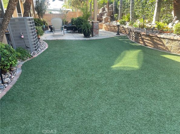 5370 Wrangler Drive, Fontana CA 92336