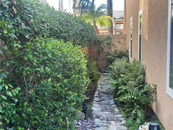 5370 Wrangler Drive, Fontana CA 92336