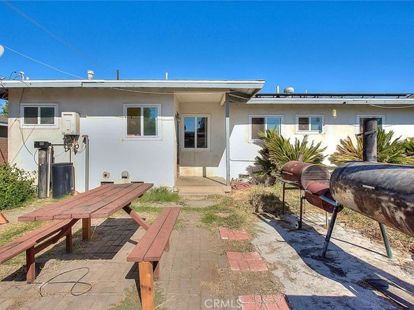 909 W Flora Street, Ontario CA 91762