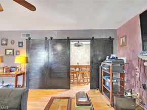 909 W Flora Street, Ontario CA 91762