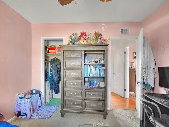 909 W Flora Street, Ontario CA 91762