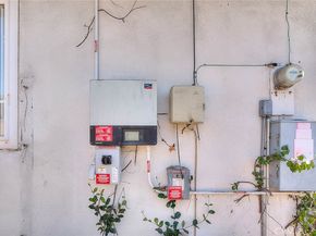 909 W Flora Street, Ontario CA 91762