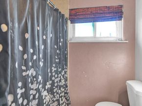 909 W Flora Street, Ontario CA 91762