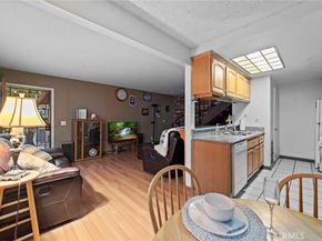 1172 W Calle De Las Estrellas 3, Azusa CA 91702