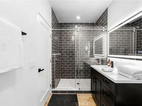 925 E 65th Street, Inglewood CA 90302