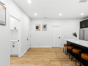 925 E 65th Street, Inglewood CA 90302