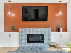 5814 7th Avenue, Los Angeles CA 90043