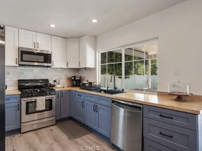 1020 E Tam O Shanter Court, Ontario CA 91761