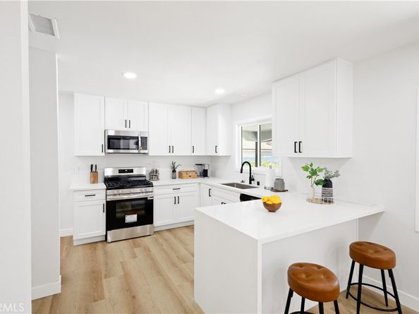 18746 Welby Way, Reseda CA 91335