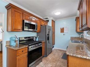 1250 E 1st Street 1, Long Beach CA 90802