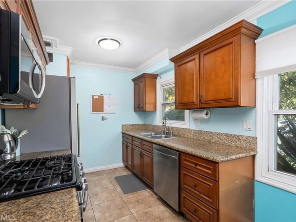 1250 E 1st Street 1, Long Beach CA 90802
