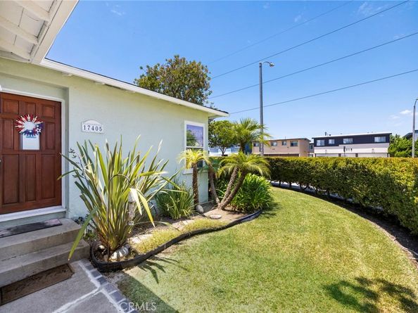 17405 Kornblum Avenue, Torrance CA 90504