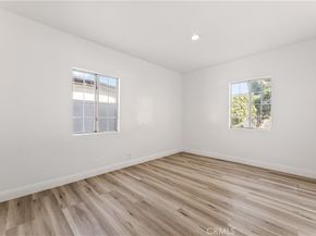 14592 Lyle Street, Sylmar CA 91342
