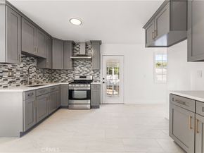 14592 Lyle Street, Sylmar CA 91342