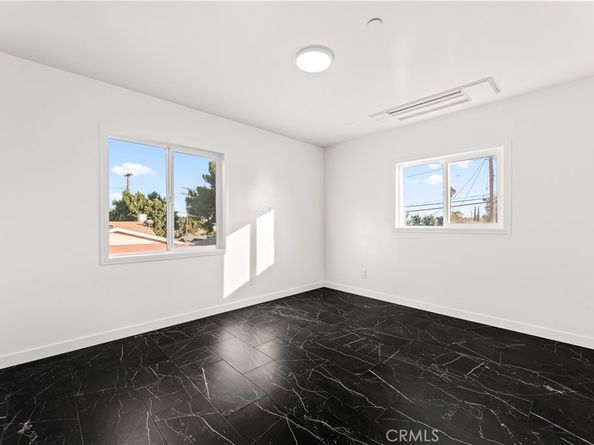 14592 Lyle Street, Sylmar CA 91342