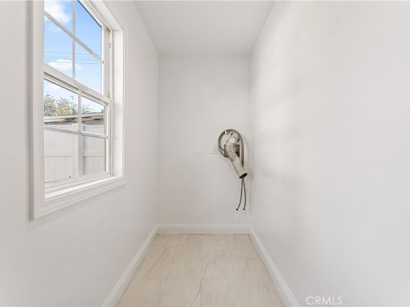 14592 Lyle Street, Sylmar CA 91342