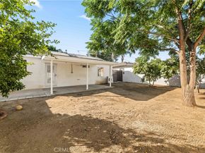14592 Lyle Street, Sylmar CA 91342