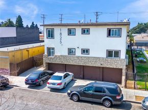 1825 Chestnut Avenue, Long Beach CA 90806