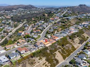 4103 Calle Bienvenido, San Clemente CA 92673