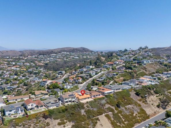4103 Calle Bienvenido, San Clemente CA 92673