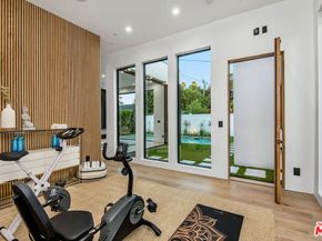 5132 Lindley Avenue, Encino CA 91316
