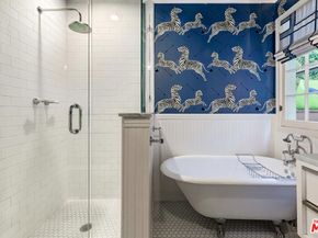 5912 Canyon, Los Angeles CA 90068