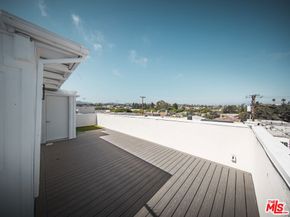 1115 14th Street, Santa Monica CA 90403