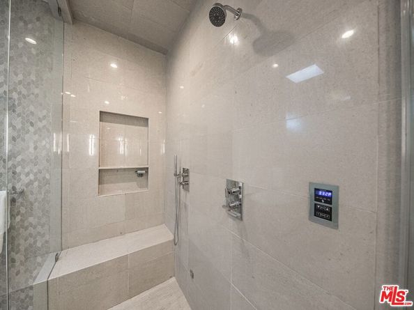 1115 14th Street, Santa Monica CA 90403