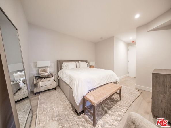 1115 14th Street, Santa Monica CA 90403