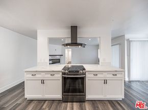 1115 14th Street, Santa Monica CA 90403