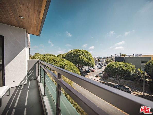 1115 14th Street, Santa Monica CA 90403