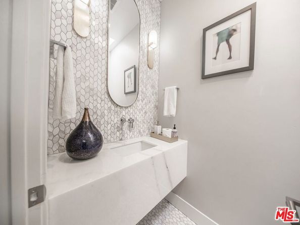1115 14th Street, Santa Monica CA 90403