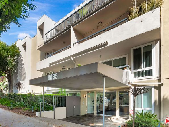 8535 W West Knoll Drive 107, West Hollywood CA 90069