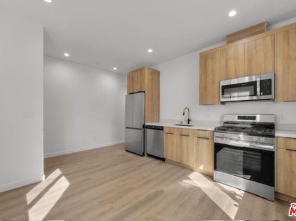 414 S Avenue 56, Los Angeles CA 90042