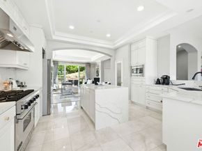 23971 De Ville Way, Malibu CA 90265