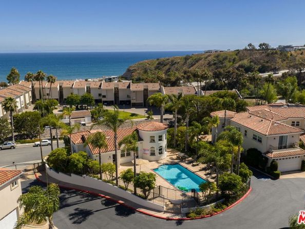 23971 De Ville Way, Malibu CA 90265