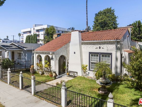 2101 Yosemite Drive, Los Angeles CA 90041